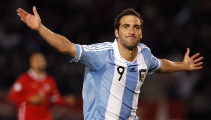 开云体育-欧冠半决赛焦点战，步行者末节带走国王，当篮球成为全球的通用语