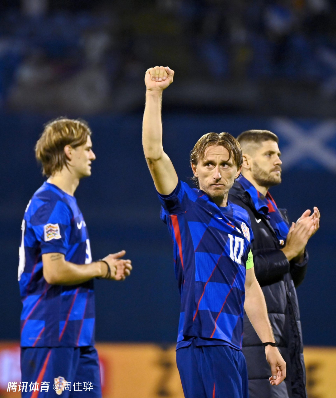 波兰逆转里昂,莫德里奇惊艳四座 波兰逆转里昂,莫德里奇惊艳四座