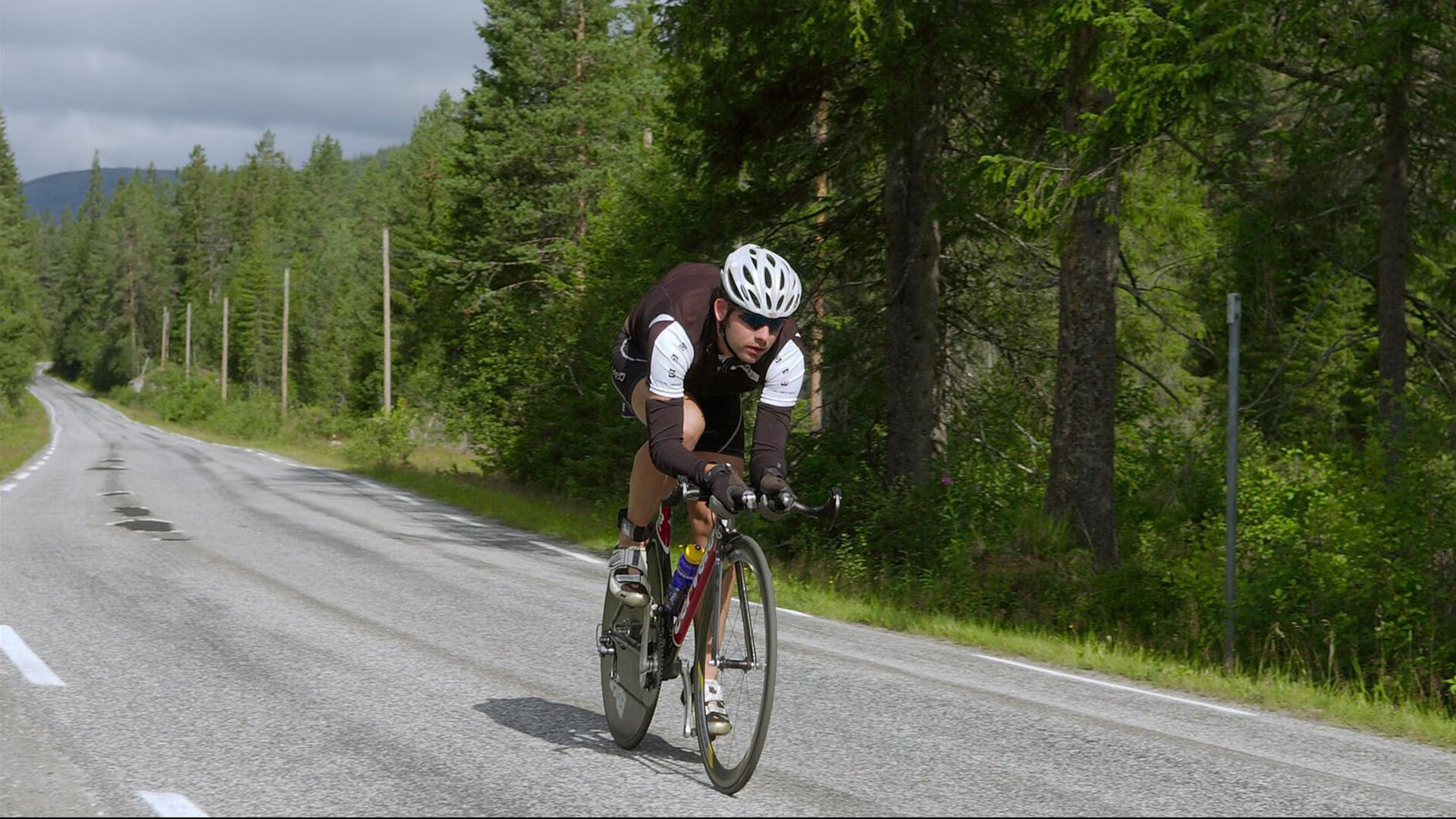 英超争冠之夜，德里赫特硬仗之王，铁血防线上的最后图腾